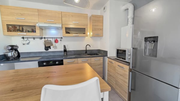 Annecy Chavanod : appartement T2 lumineux avec vaste terrasse 10