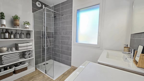 Annecy Chavanod : appartement T2 lumineux avec vaste terrasse 12