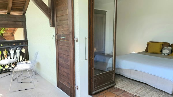 Maison T6 exposée plein sud sur près de 8 000 m² à Monnetier-Mornex 13