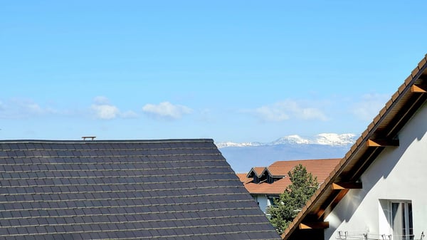 Beaumont Le Châble : Lumineux T3 avec garage et cave 6