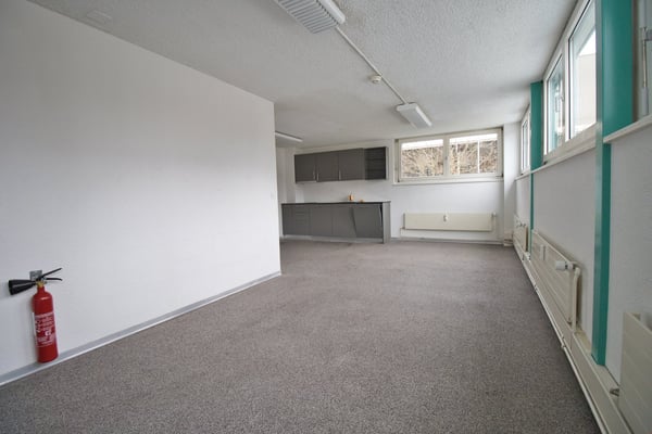 Helle, vollausgebaute Büro- und Gewerberäume zum Top-Preis! 1