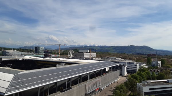 Grosse Wohnfläche / Schöne Weitsicht! 2