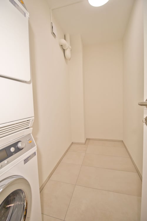 Aussergewöhnliche Maisonette-Dachwohnung 16