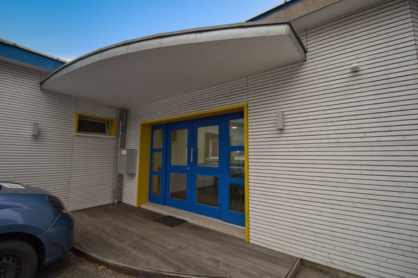 Moderne - voll ausgebaute - zentral gelegene Büroräume 15