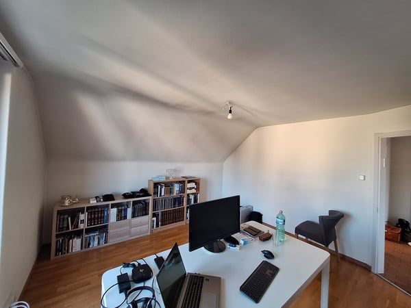 Liebefeld / 1-Zimmerwohnung im 1. OG 8