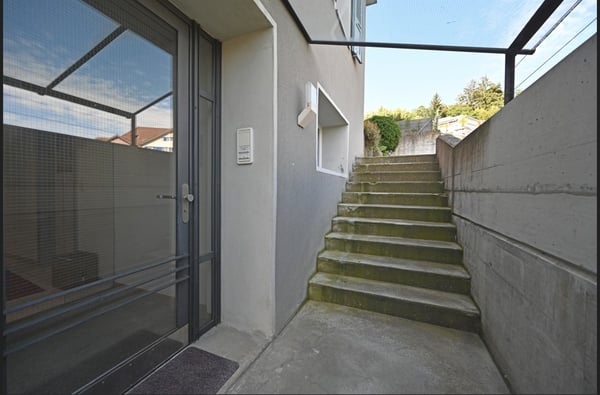 Charmante 3.5-Zimmer-Maisonette-Wohnung in Köniz 8