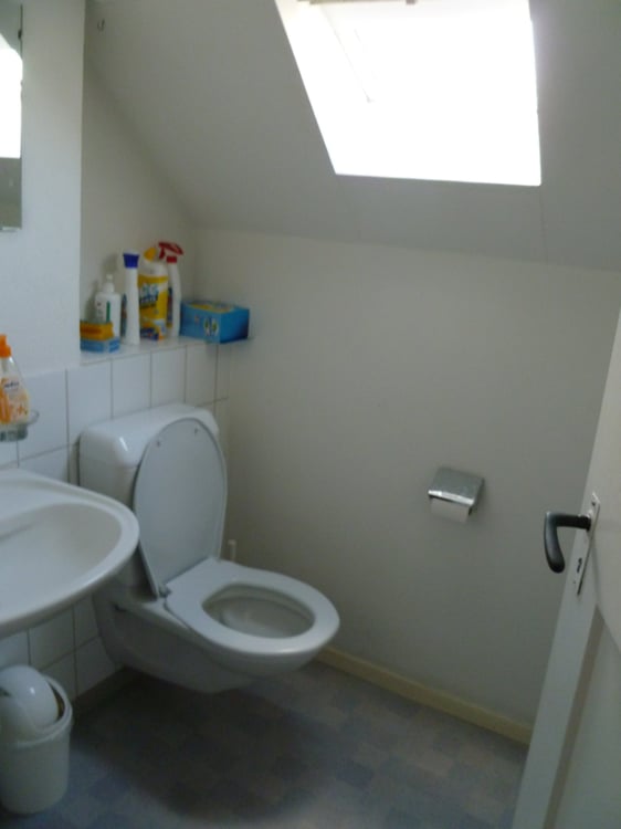 Ideale Studenten- oder Wochenaufenthalterwohnung im Wyler! 4