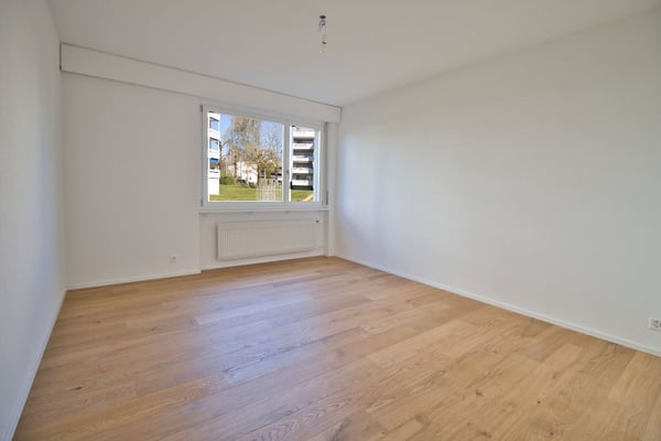 absolut ruhige, sonnige, zentrale Lage – stilvoll renoviert – steuergünstige Gemeinde 9