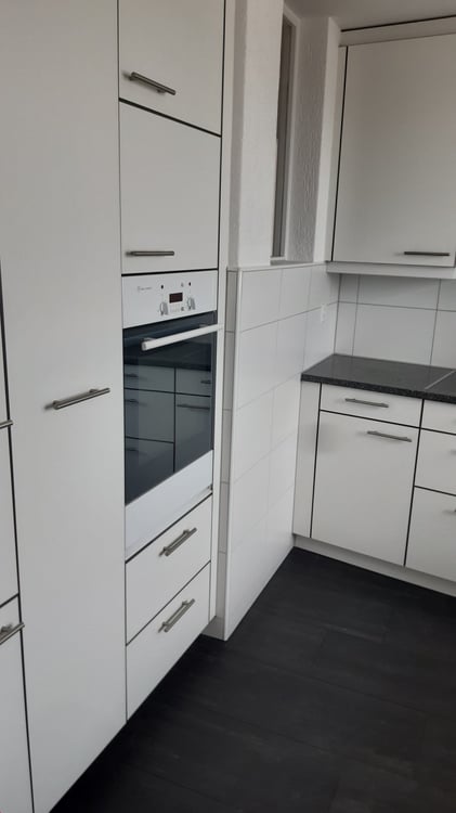 Grosse Wohnfläche mit schöner Weitsicht! 6