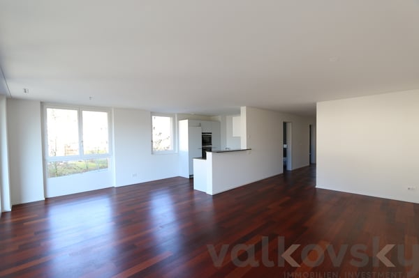 RESERVIERT - 3.5 Zimmer Wohnung direkt beim Bahnhof Ebikon 4