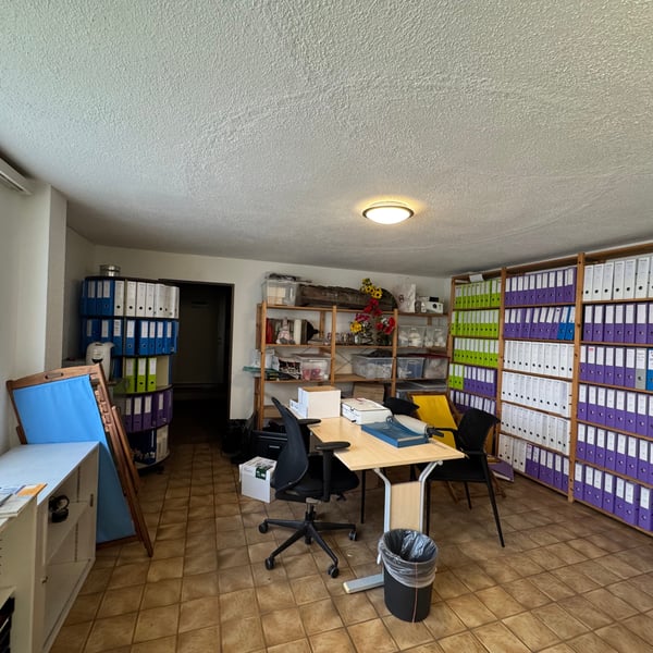 BEFRISTETE Gewerbeliegenschaften 25