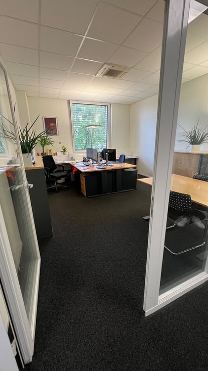 Top ausgebaute Gewerbefläche an bester Lage 5