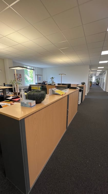 Top ausgebaute Gewerbefläche an bester Lage 6