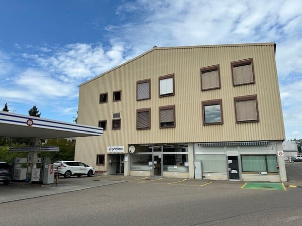 Top ausgebaute Gewerbefläche an bester Lage 1