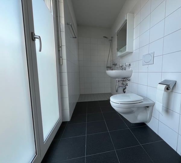 Schöne 5-Zimmerwohnung direkt am Bahnhof 4
