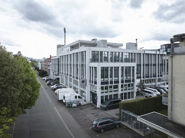 Geräumige Attika mit grosszügiger Dachterrasse in Schlieren 11