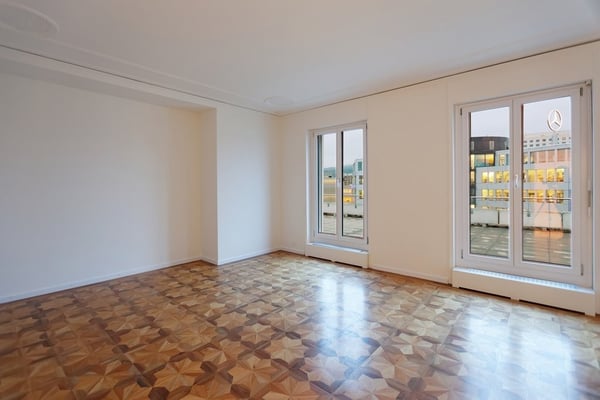 Geräumige Attika mit grosszügiger Dachterrasse in Schlieren 6