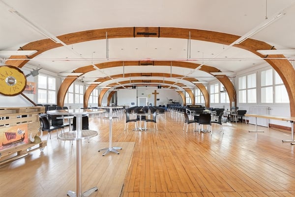 Geschichte und Tradition der Bally-Dynastie 1