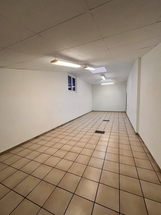 Vielseitig nutzbar: Büro-/Gewerberäumlichkeiten an zentraler Lage 3