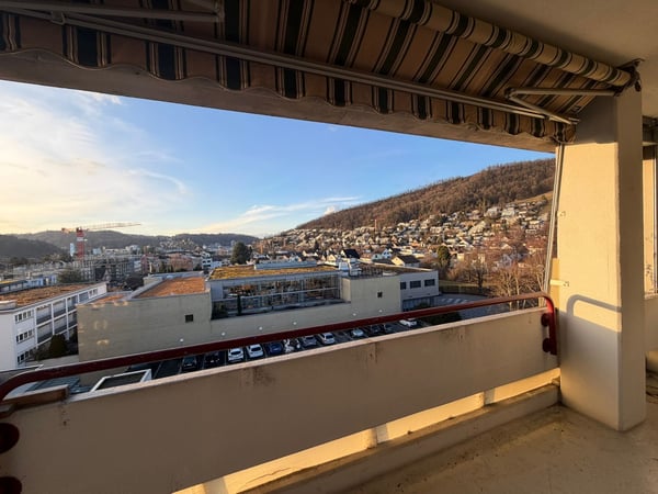 Über den Dächern im Zentrum von Wettingen