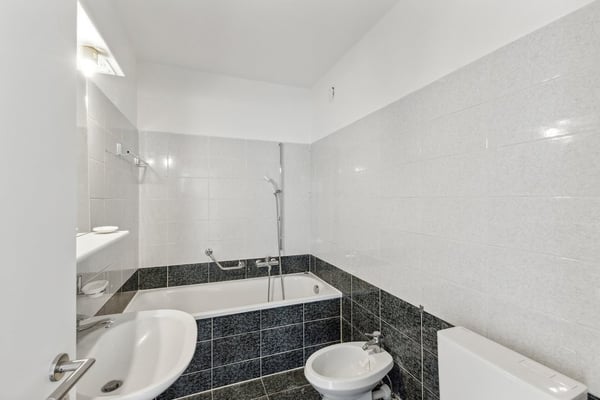 Spazioso e Luminoso 1.5 Locali Disponibile Subito! 5