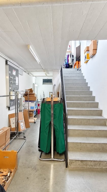 Mitten in Solothurn: Helle Verkaufsfläche mit optimaler Sichtbarkeit 7
