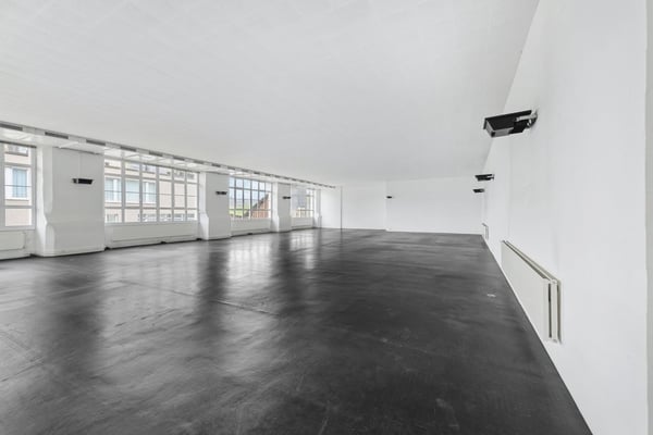 Gewerbefläche an zentraler Lage 6