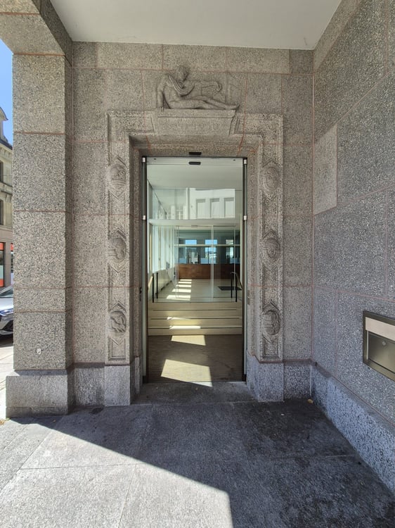 Attraktive EG-Gewerberäume in der Vorderen Hauptgasse Zofingen 3