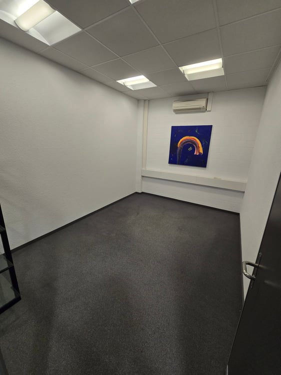 Büro- /Archivräume ab 15–150 m² an Top-Lage zu vermieten 5