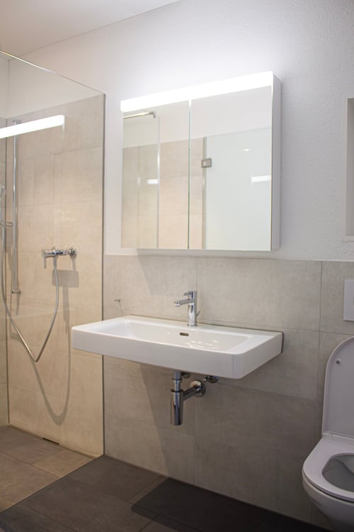 Helle 4.5-Zimmer-Dachwohnung in Langnau am Albis – Modern renoviert und ruhig gelegen 5