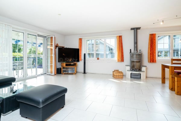 Exklusives 1.5 Zimmer EFH mit Pool - Freistehend und komfortabel 6