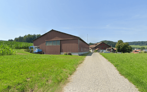 1'423 m2 Bauland mit unverbaubarer Fernsicht 2