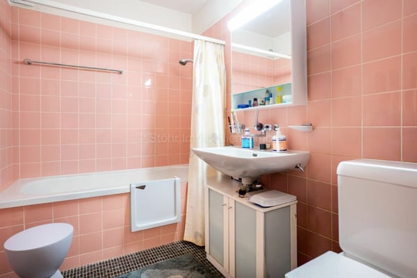 1.5-Zimmer Terrassenwohnung mit Weitblick in Winterthur 7