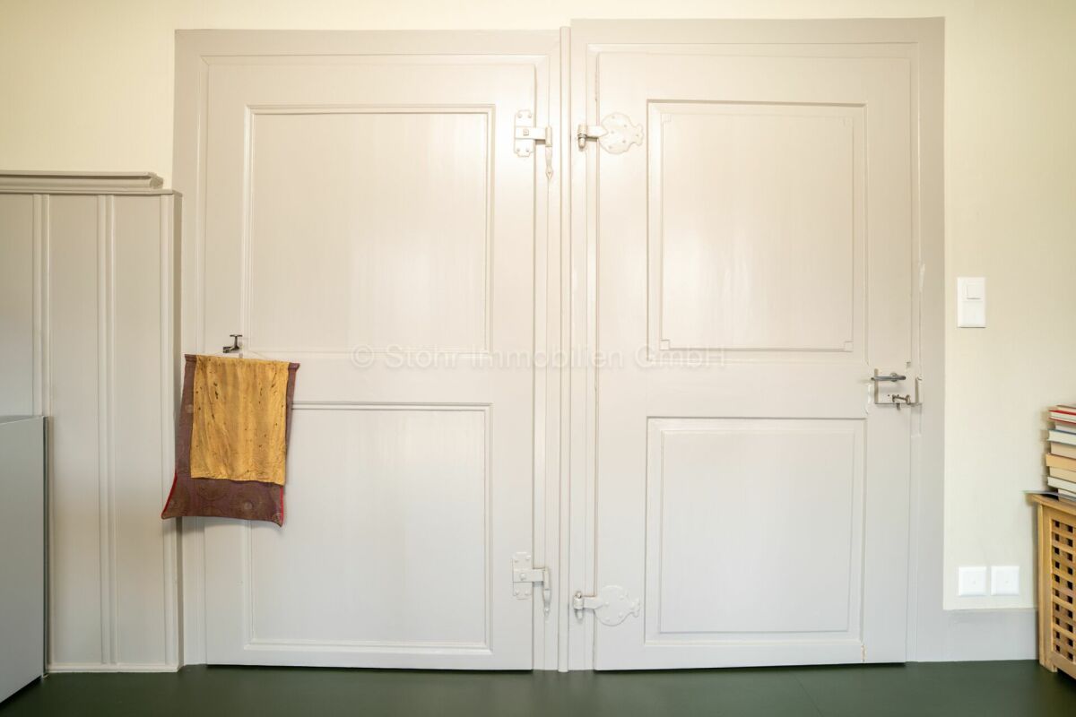Totalsaniertes 6.5-Zimmer Mittelhaus mit historischem Charakter in Oberwinterthur