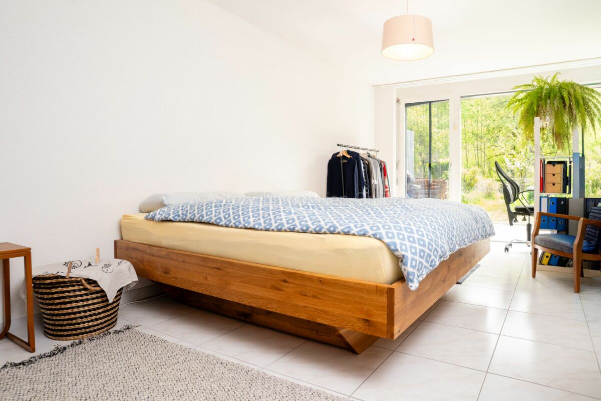 Gepflegte 2.5 Zimmer Wohnung mit grosszügigem Garten