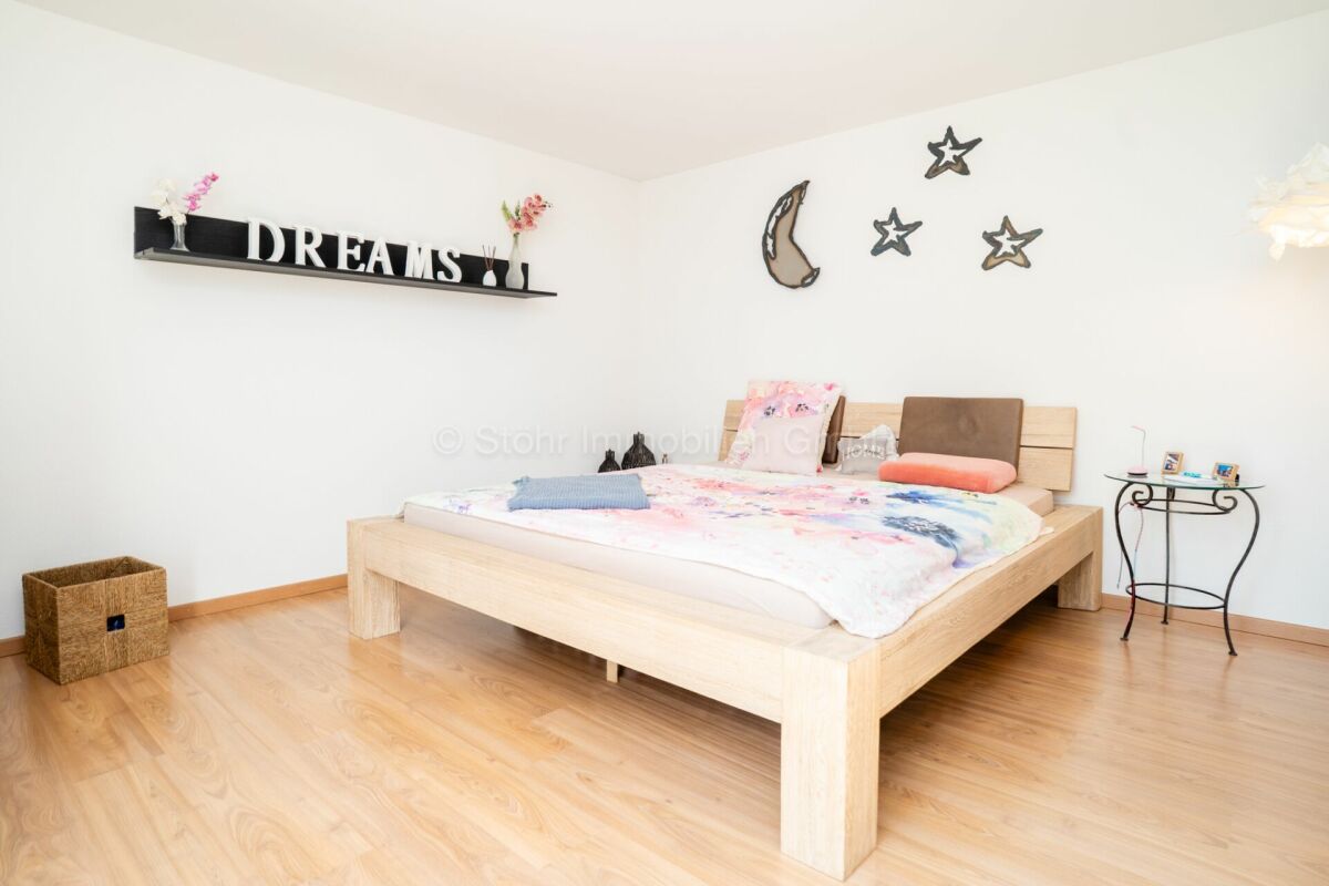 Gepflegtes 5.5 Zimmer-Einfamilienhaus im Minergie Standard