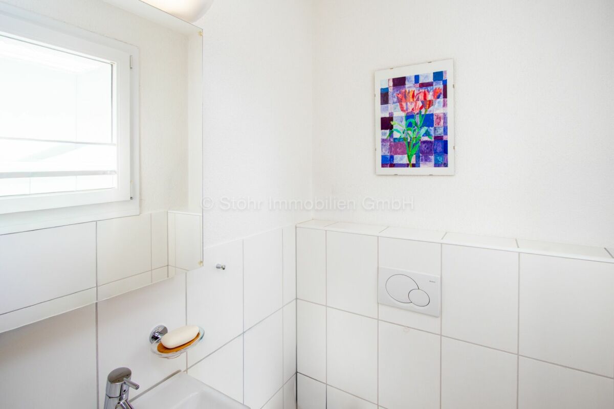 Helles 5.5 Zimmer Reiheneckhaus an kinderfreundlicher Lage