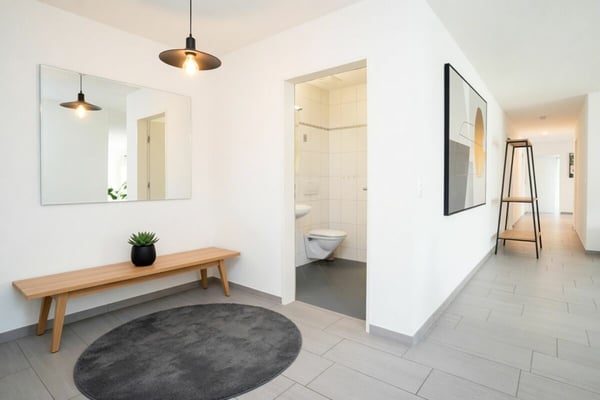 STILVOLLE 5.5 ZIMMER TERRASSENWOHNUNG MIT 67 M2 TERRASSE 2