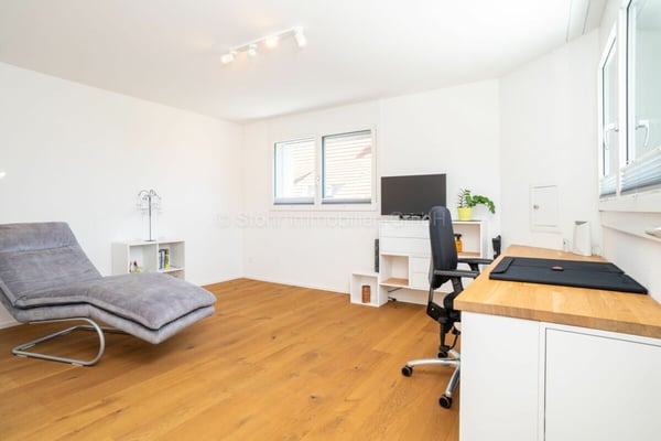Familienfreundliches 4.5-Zimmer-DEFH in gepflegter Überbauung 8
