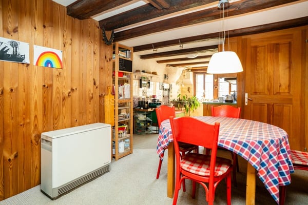 Bauland in Brütten mit historischem Bauernhaus und Entwicklungspotenzial 9
