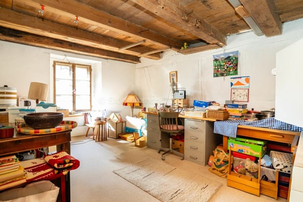 Bauland in Brütten mit historischem Bauernhaus und Entwicklungspotenzial 17