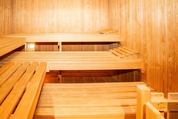 Alpiner Rückzugsort an Bestlage in LAAX - Ski-in/Ski-out & Wellness inklusive 16