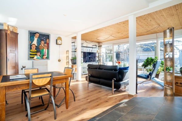 Charmantes Dreifamilienhaus mit Garten in Winterthur-Veltheim 2