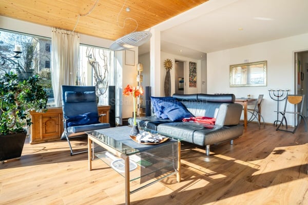 Charmantes Dreifamilienhaus mit Garten in Winterthur-Veltheim 3