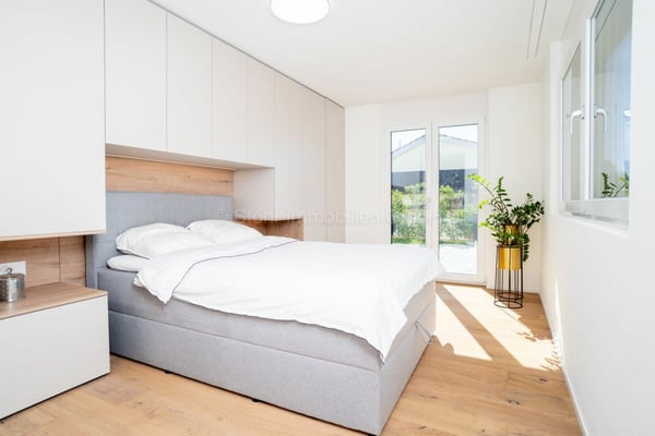 Stilvoller Neubau mit durchdachtem Raumkonzept und vielseitigen Nutzungsmöglichkeiten 8