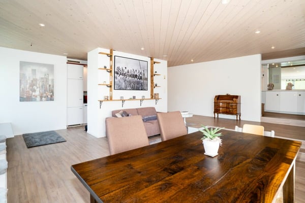 Einzigartige 4.5-Zimmer-Terrassenwohnung an sonniger Hanglage 14