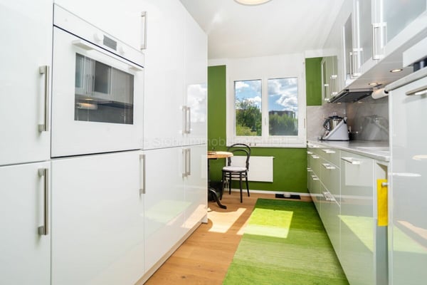Stilvolle 4.5-Zimmer-Wohnung mit 145 m² Wohnfläche und hochwertiger Totalsanierung 6