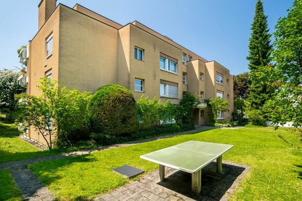 Stilvolle 4.5-Zimmer-Wohnung mit 145 m² Wohnfläche und hochwertiger Totalsanierung 26
