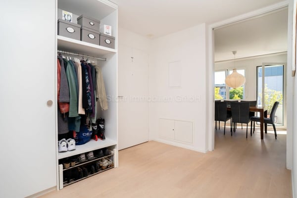Attraktive 3.5-Zimmer-Wohnung mit zwei Balkonen in Winterthur-Seen 18