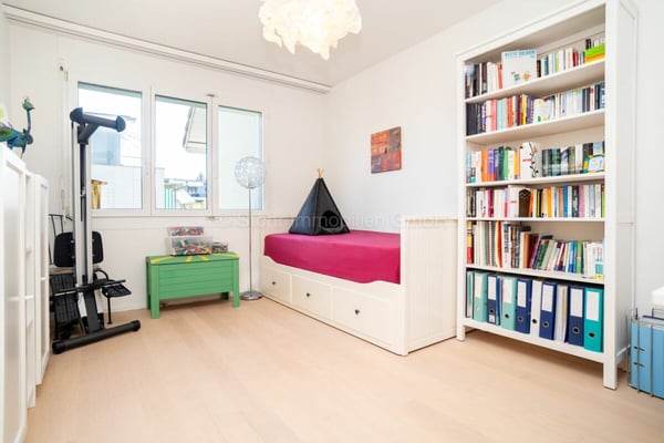 Attraktive 3.5-Zimmer-Wohnung mit zwei Balkonen in Winterthur-Seen 9